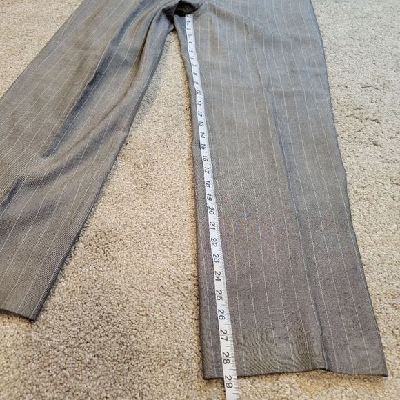 Tahari by Arthur S. Levine Pantsuit Gray Striped Size 8P - Picture 8 of 12